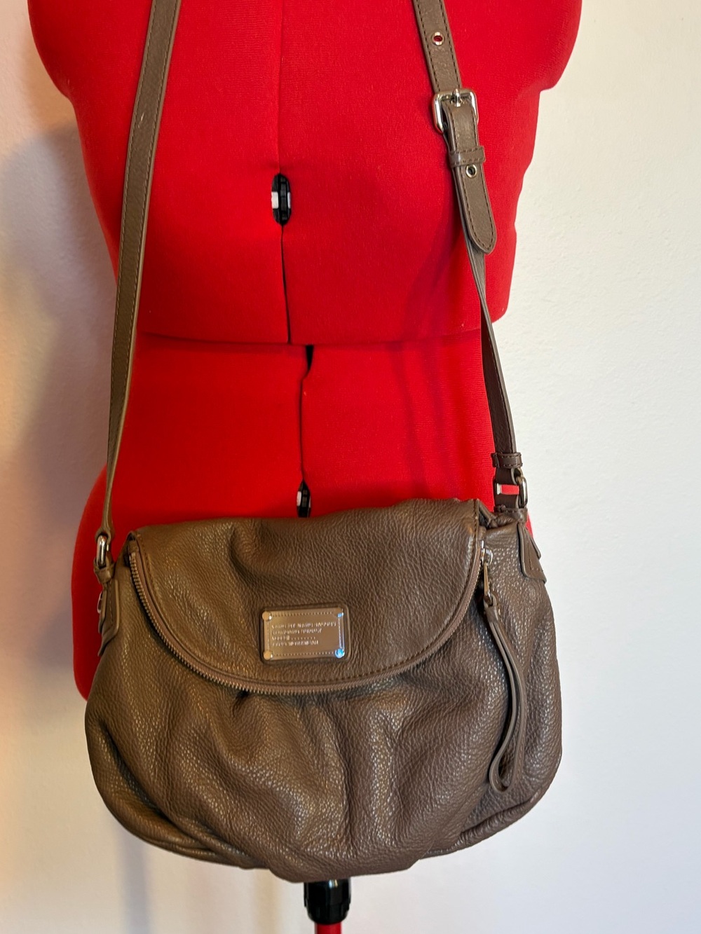 Marc Jacobs Classic Q Natasha, leather Crossbody bag - She’s a Classic!
